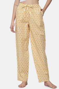 Off White Yellow
